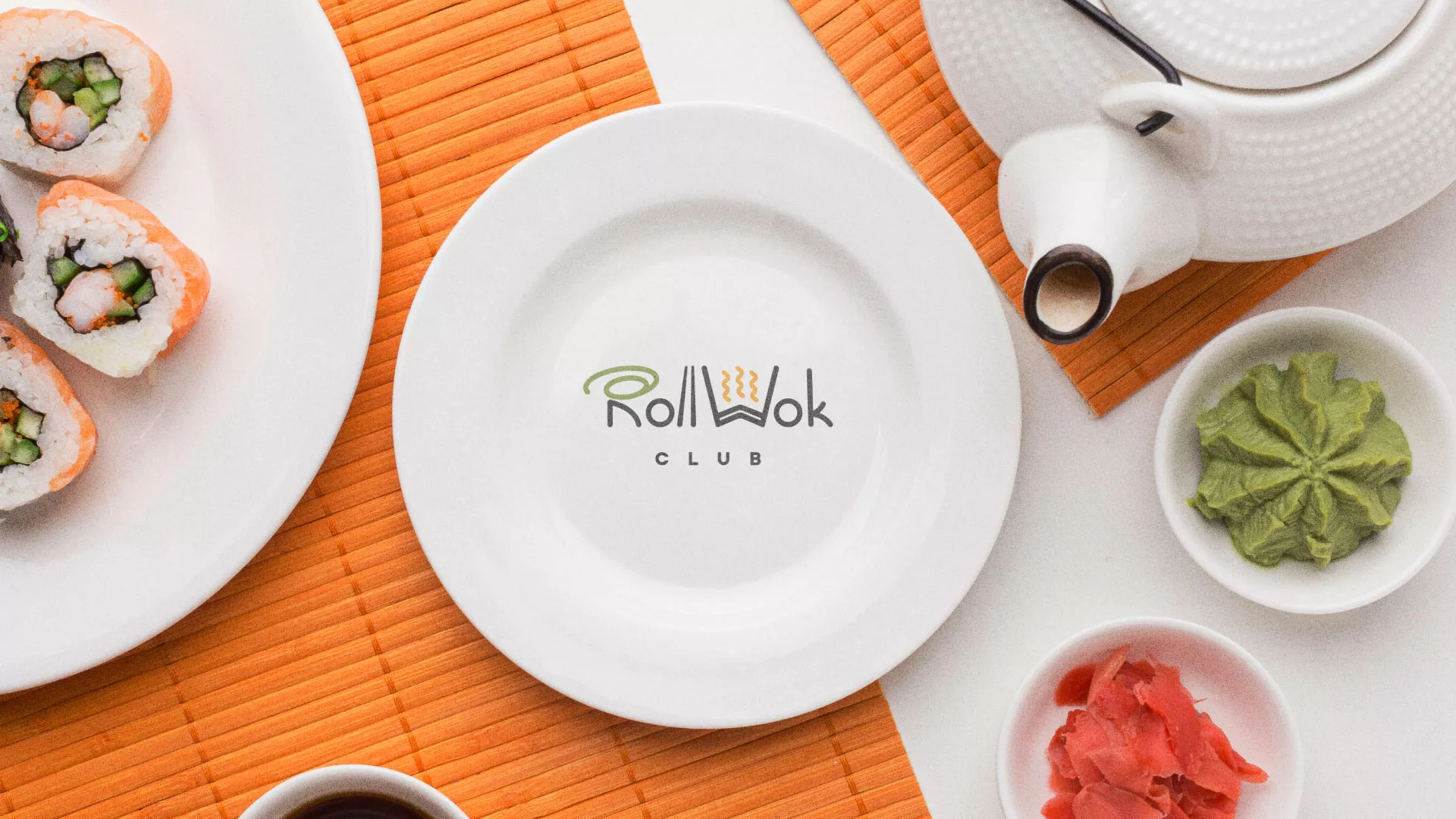 Разработка логотипа и фирменного стиля в Спас-Клепиках для суши-бара «Roll Wok Club» Разработка логотипа и фирменного стиля в Спас-Клепиках для суши-бара «Roll Wok Club»